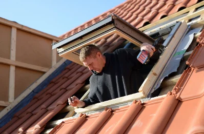 Pose de fenêtres de toit Velux à Roupy